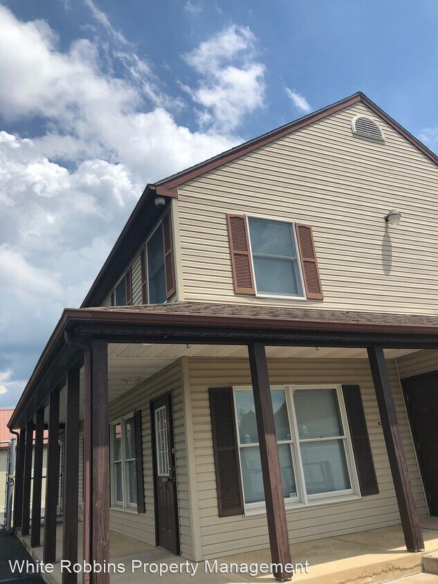 Primary Photo - 3 br, 3.5 bath House - 830 Southwood Road