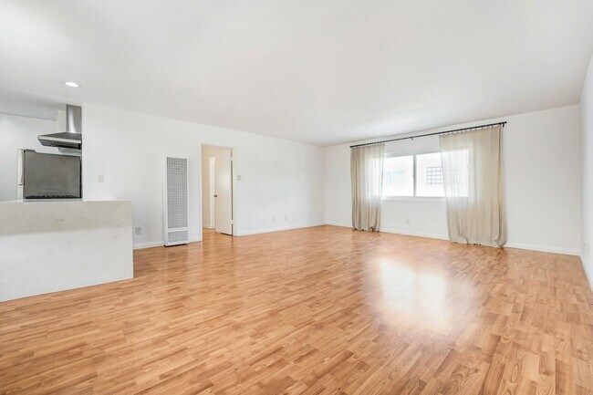 Foto del edificio - 1449 Princeton St