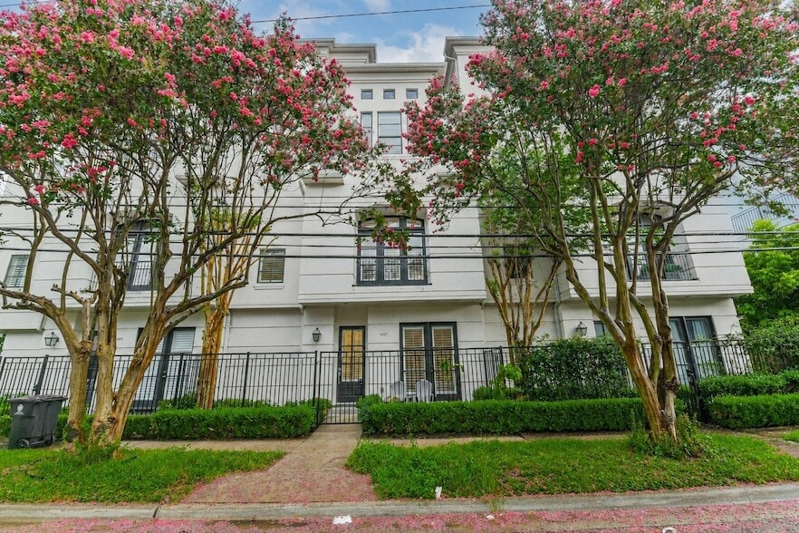 Photo - 1407 Stanford Street Unit