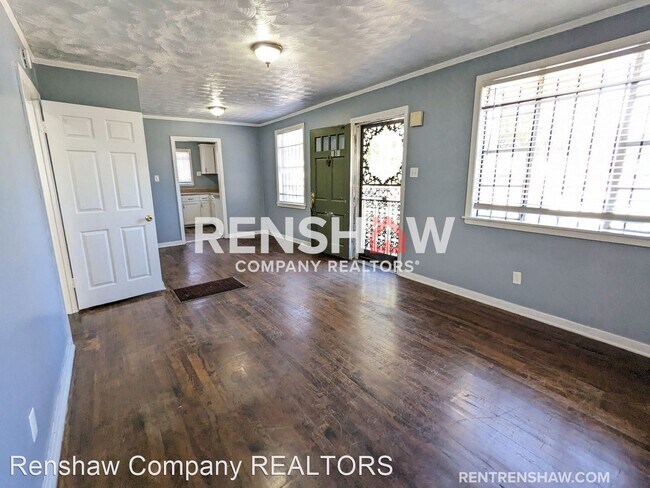 Building Photo - 3 br, 1 bath House - 1891 Cloverdale Dr