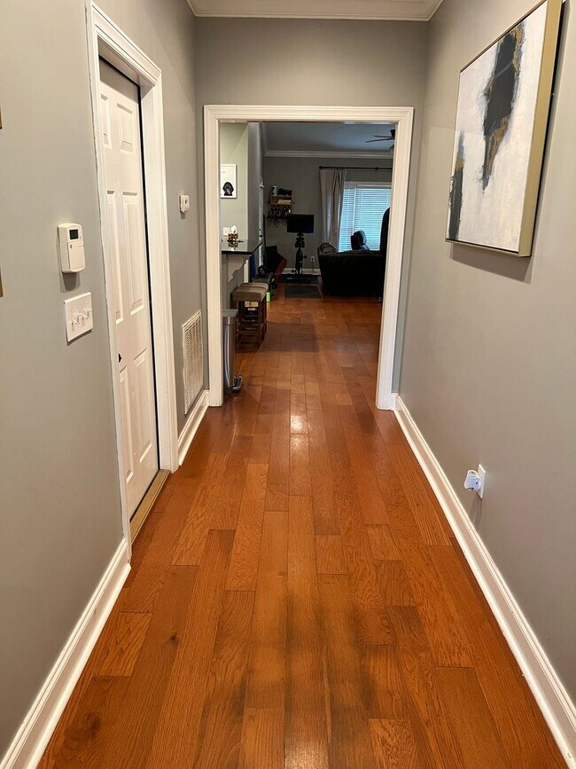 Foto del edificio - One Story well maintained home in Gardens ...