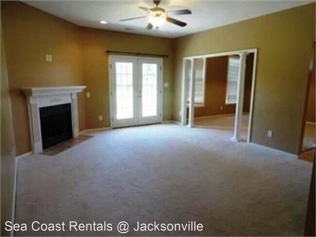 Foto del edificio - 3 br, 3 bath House - 120 Waverly Way