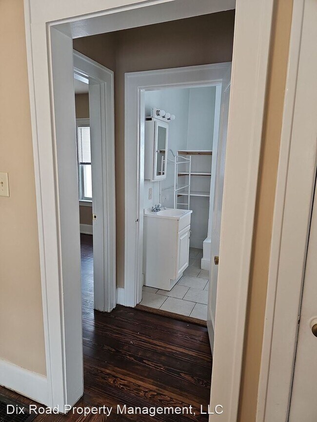 Foto del edificio - 2 br, 1 bath House - 6601 Betts Avenue,