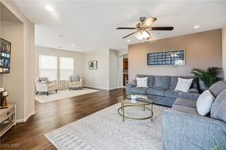 Building Photo - 9065 Hanging Tapestry Ct