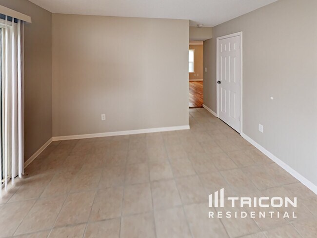 Building Photo - 416 Leffler Dr