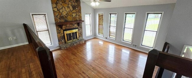 Building Photo - 2870 Creekwood Ln NW
