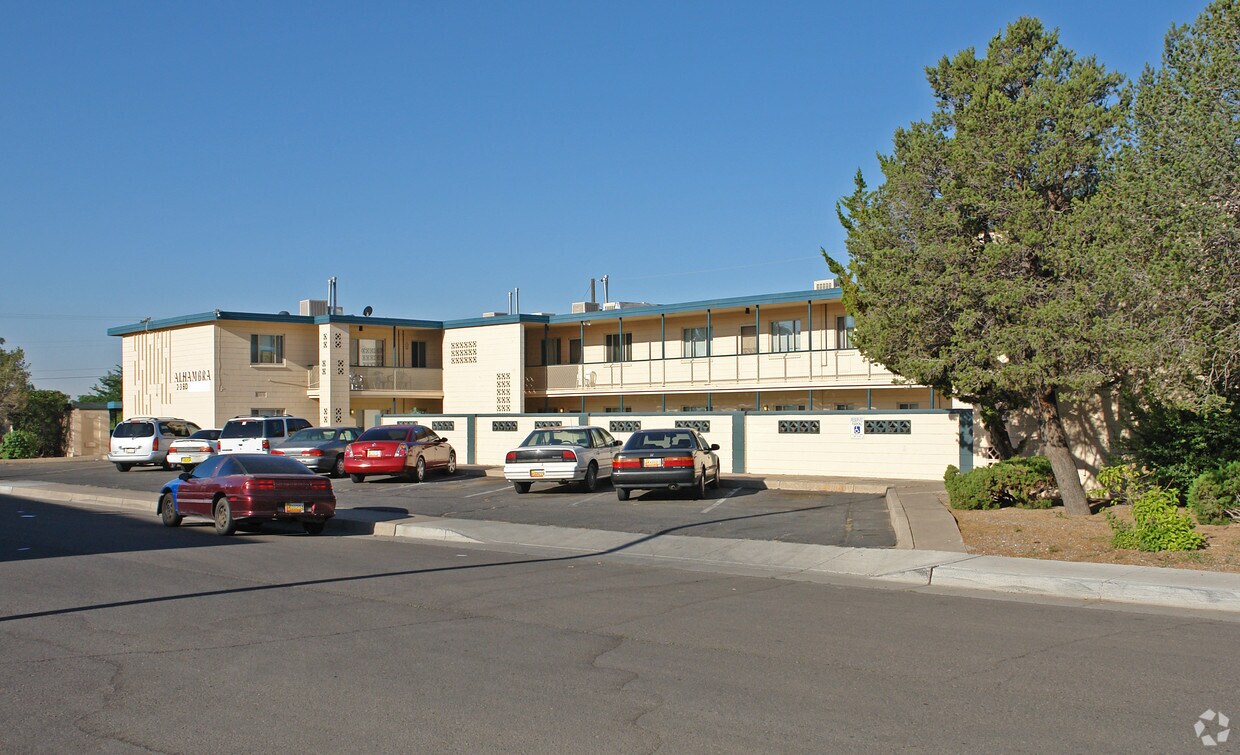 Building Photo - 9111 Indian School Rd NE