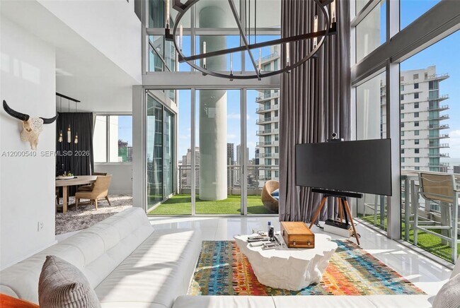 Foto del edificio - 90 SW 3rd St