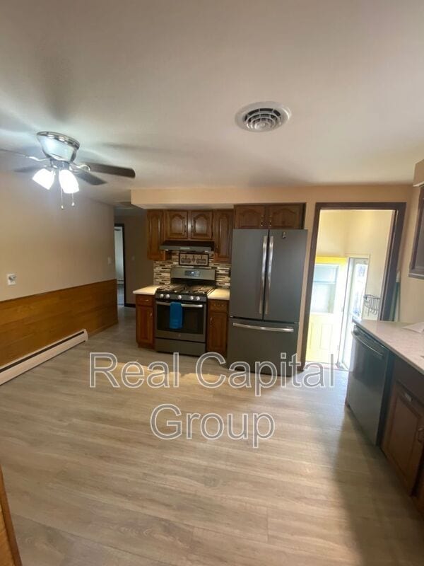 Building Photo - 61 Dennis Ln