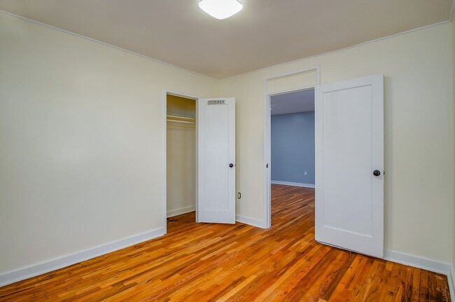 Building Photo - 145 Custer Ave