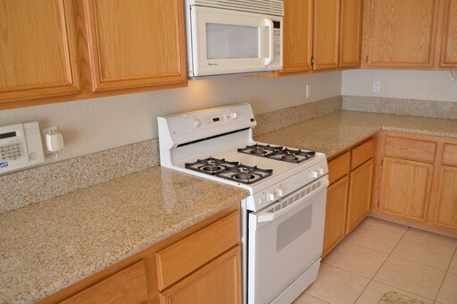Foto del edificio - 117 Honey Locust Dr