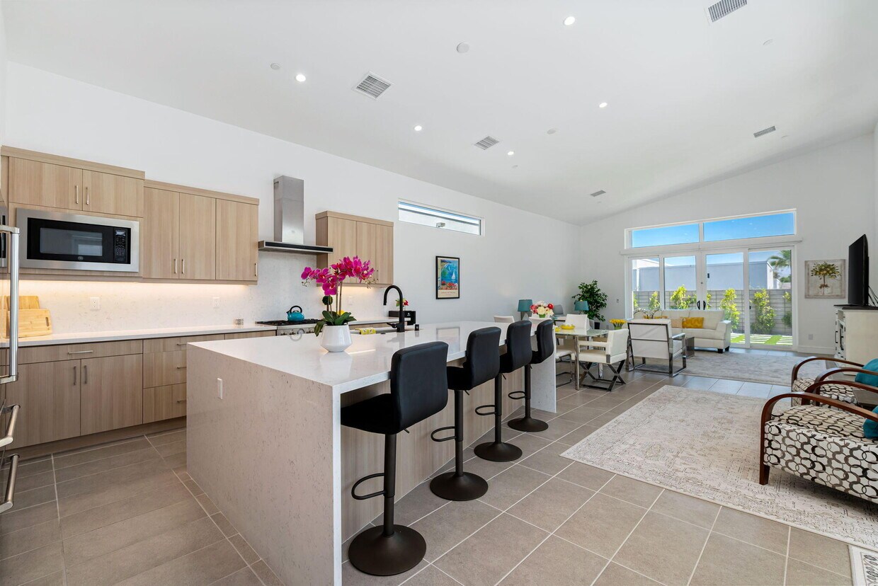 Foto principal - 845 Nugget Ln