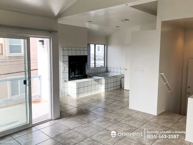 Building Photo - 716 Tangiers Ct