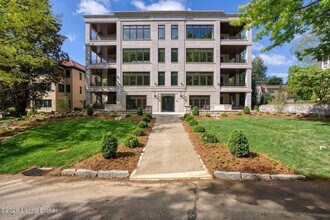 Building Photo - 1576 Cherokee Rd