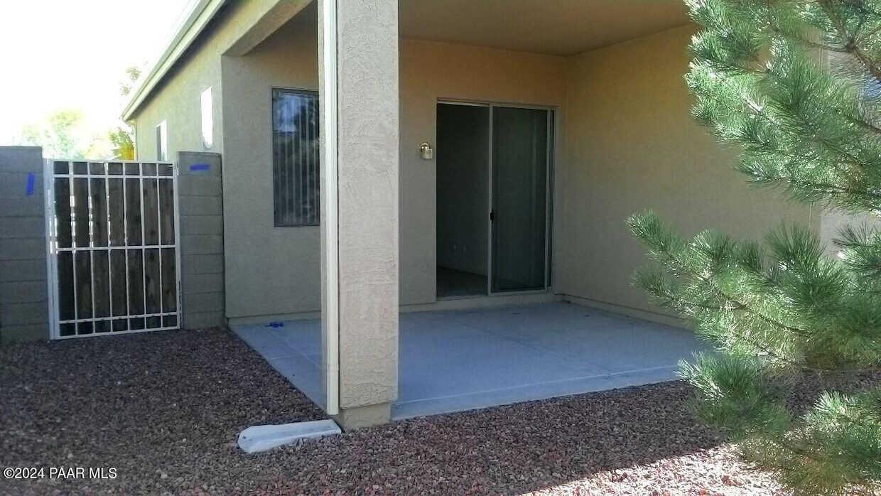 Building Photo - 6809 E Voltaire Dr