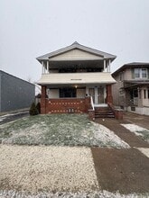 Building Photo - 10717 Park Heights Ave