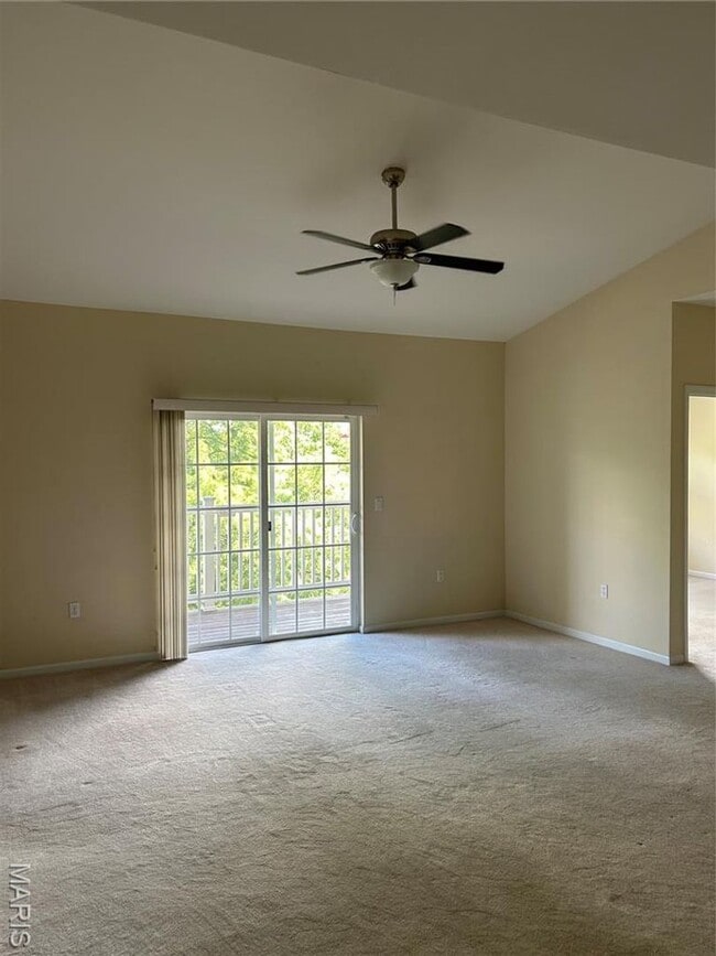 Building Photo - 5 Monarch Trace Ct