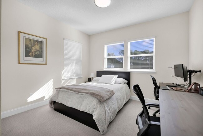 Building Photo - 2839 Montilla Dr