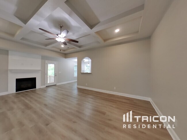 Building Photo - 519 Somerset Lane Clarksville TN