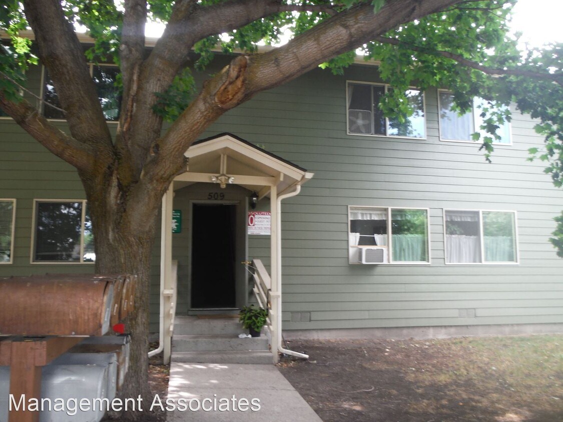 Foto principal - 509 N Black Ave