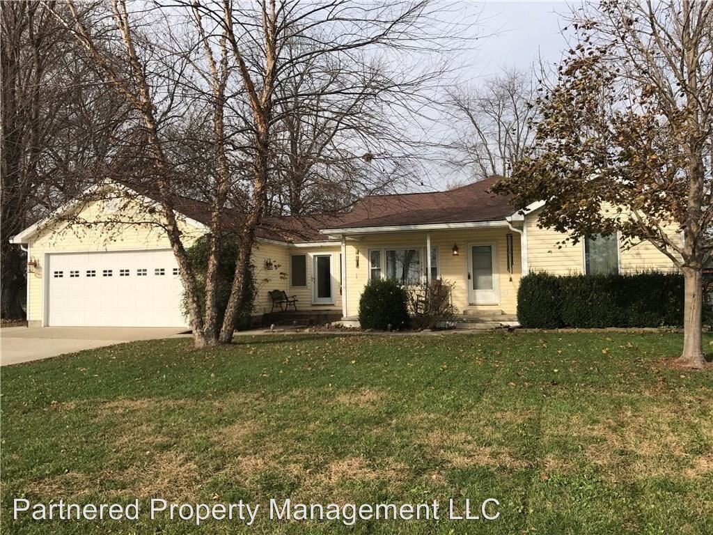 Foto principal - 310 E Main St