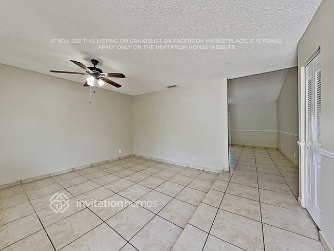 Building Photo - 2101 NW 108th Terrace