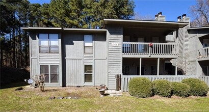 Building Photo - 1908 Tryon Dr