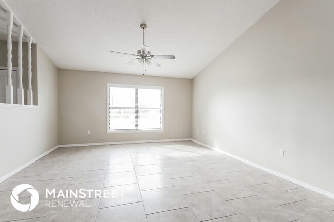 Building Photo - 604 Basingstoke Ct