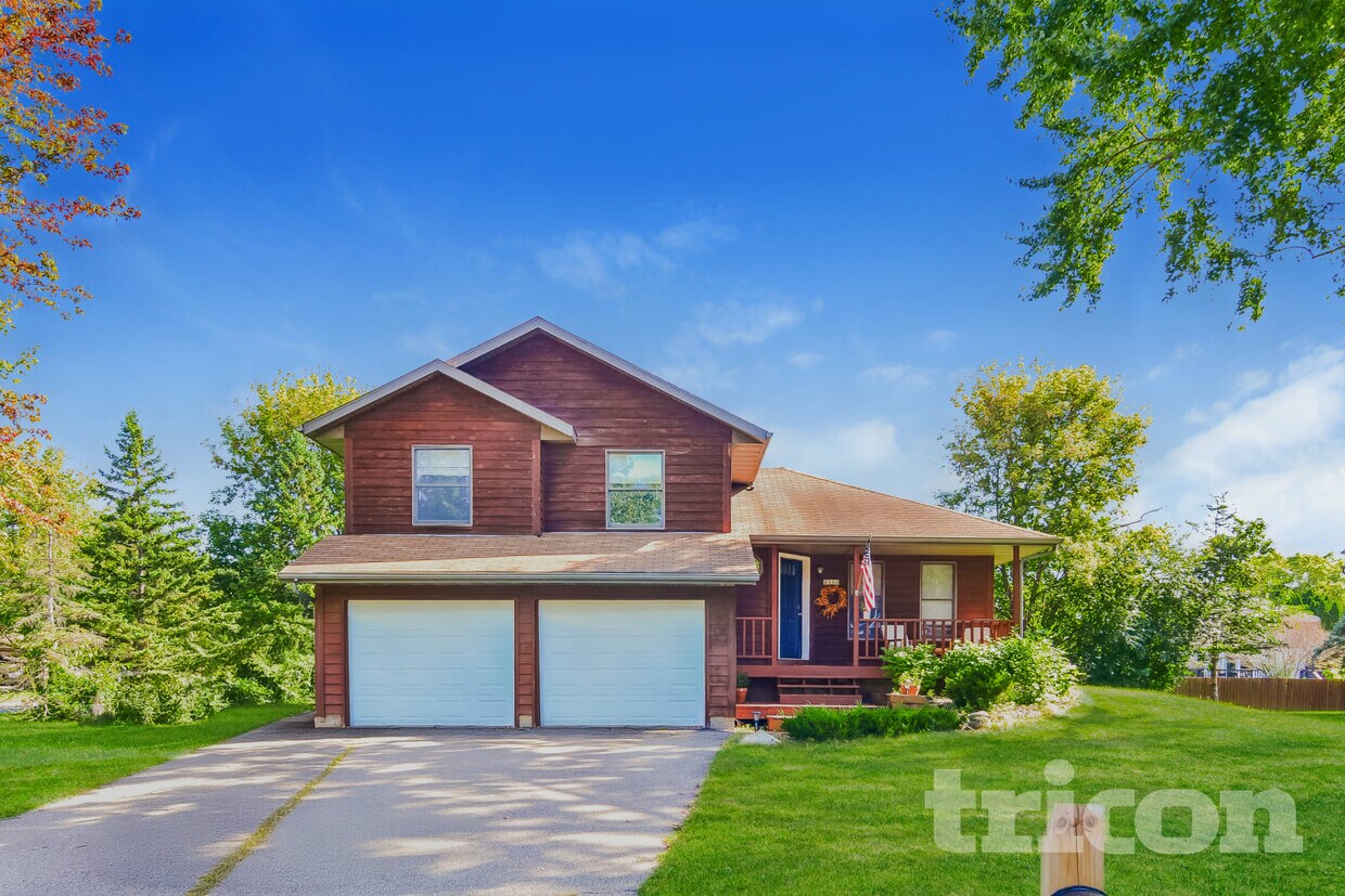 Foto principal - 2990 Payne Ave