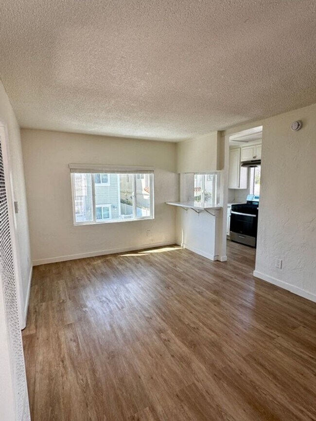 Foto del edificio - 2 Bedroom Beach cottage in Ventura
