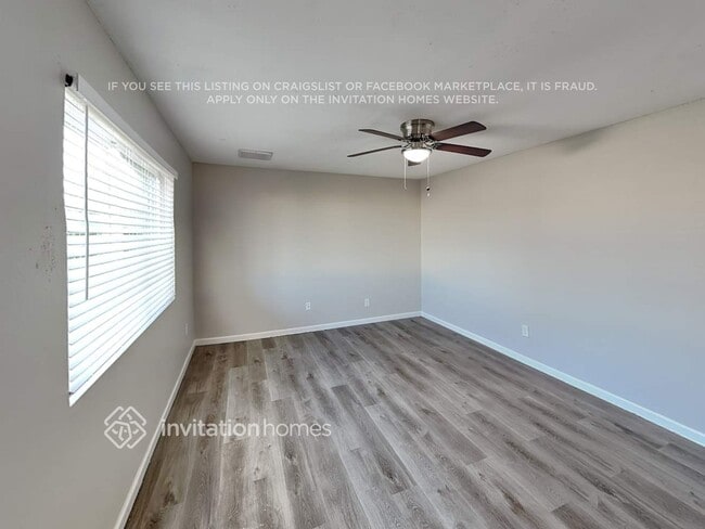 Building Photo - 14014 N 61st Ave