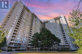 Building Photo - 3590 Kaneff Crescent