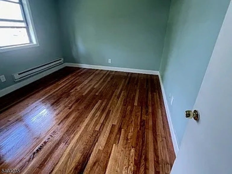 Foto del edificio - 1266 Washington Ave