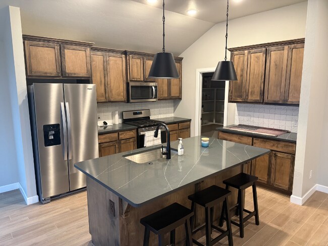 Foto del edificio - 6413 SE 84th St