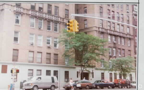 908 CON End Ave - 908-910 West End Ave