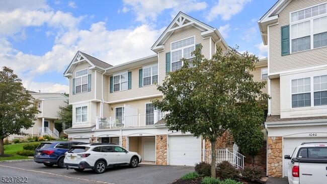 Foto del edificio - 1044 Shadowlawn Dr