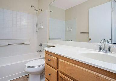 Building Photo - 1685 Lavelle Smith Dr
