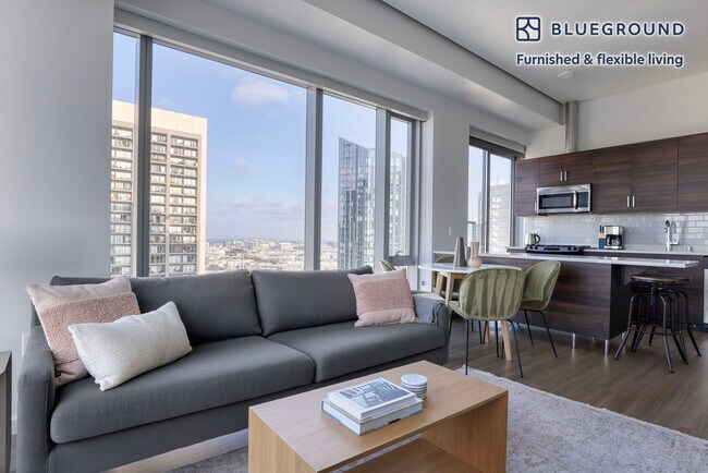 Foto del edificio - 100 Van Ness Ave