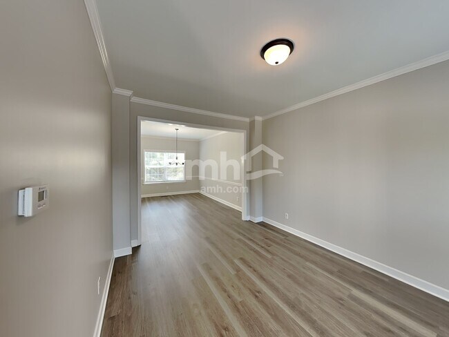 Foto del edificio - 3035 Romain Trail