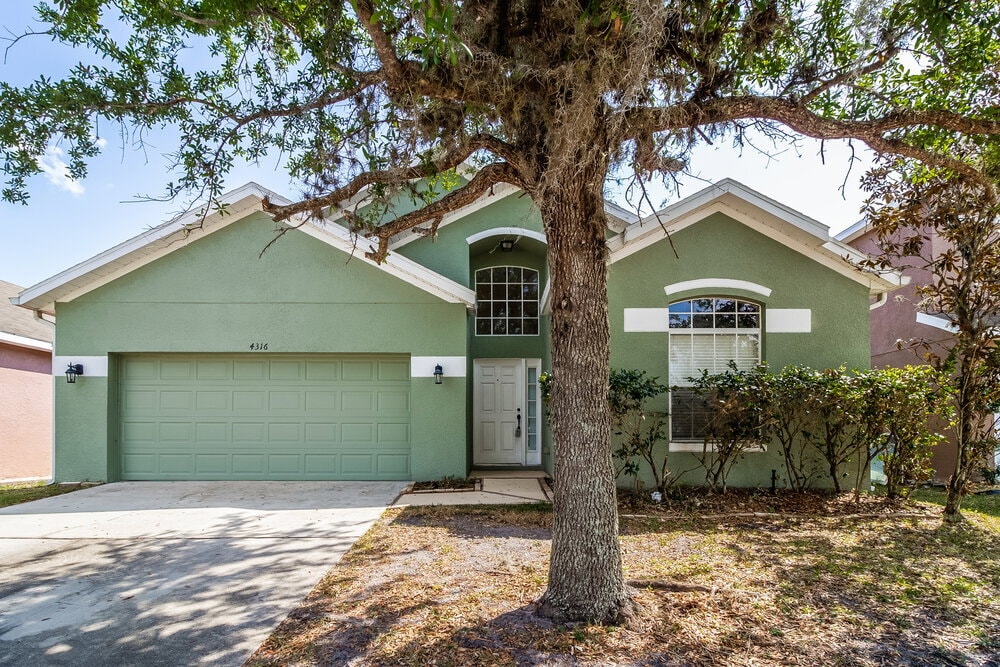 Foto principal - 4316 Creeks Run Blvd
