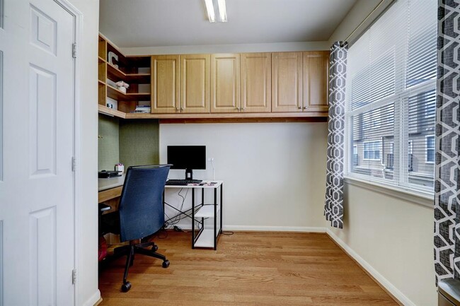 Building Photo - 12707 Boheme Dr