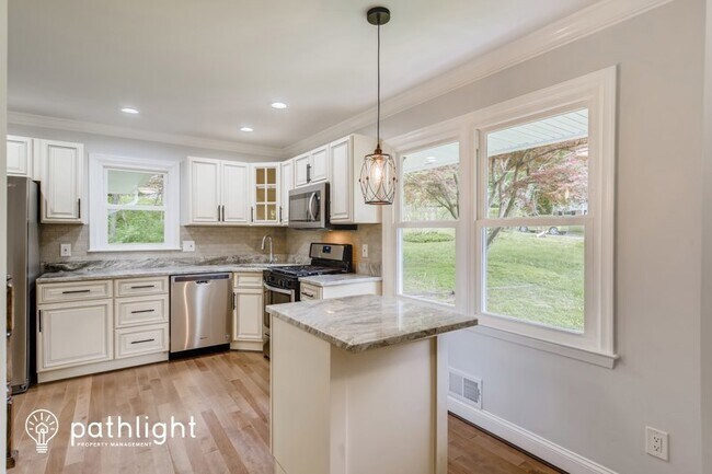 Building Photo - 46 Millstone Road