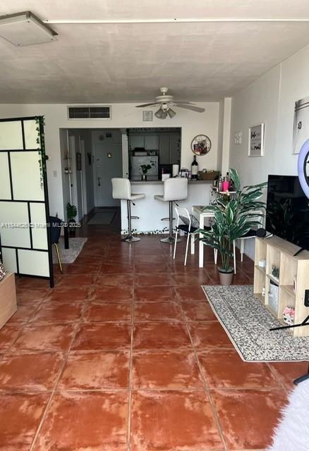 Foto del edificio - 1470 NE 125th Terrace