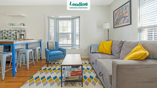 Building Photo - 5004 Crawford St