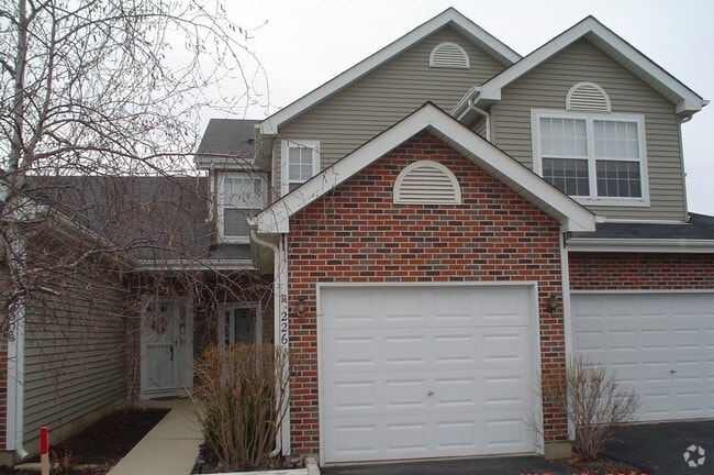 Building Photo - 226 Grandview Ct