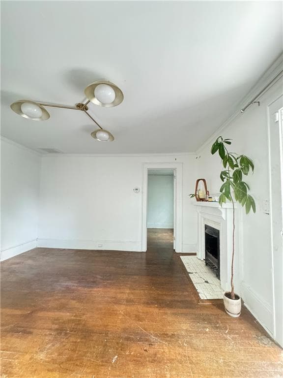Building Photo - 52 Delmont Dr NE
