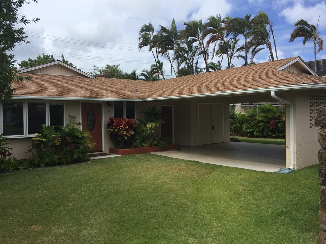 Primary Photo - Aikahi Park Beautiful Four Bedroom Home