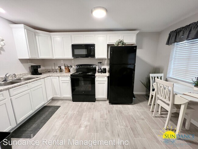 Foto del edificio - 1 br, 1 bath House - 718 Eglin Parkway Unit 1