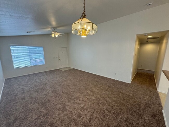 Building Photo - 1225 W Darrel Rd