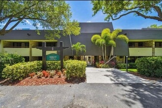 Building Photo - 36750 US-19